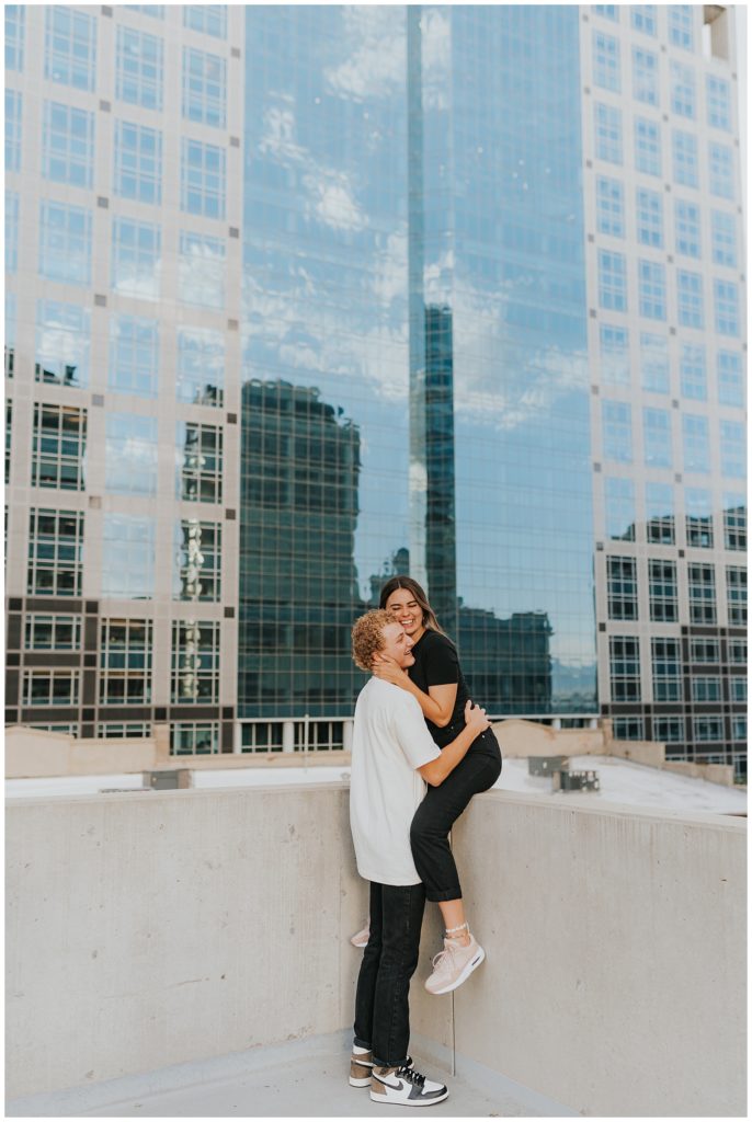 wedding photo ideas, engagement session outfit inspo, 